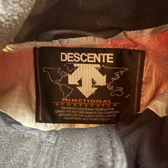 Vintage Descente Team Canada Ski Jacket Size XL - Picture 3 of 10
